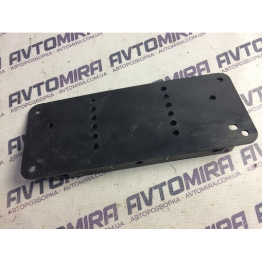 Накладка под номерной знак задняя Skoda Octavia A5 Combi 2004-2013 101060